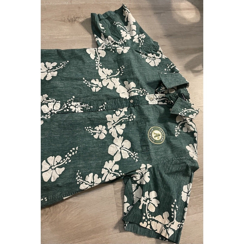 Reyn Spooner Shirt Mens Medium Green Oakland As Hawaiian Aloha Reverse Print
